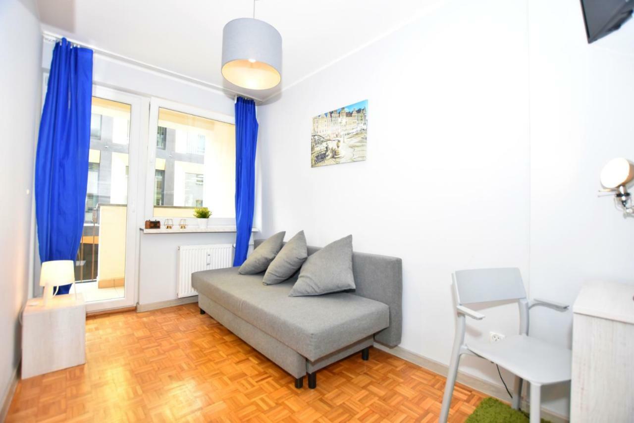 City Central Hostel Laciarska Wroclaw Dış mekan fotoğraf